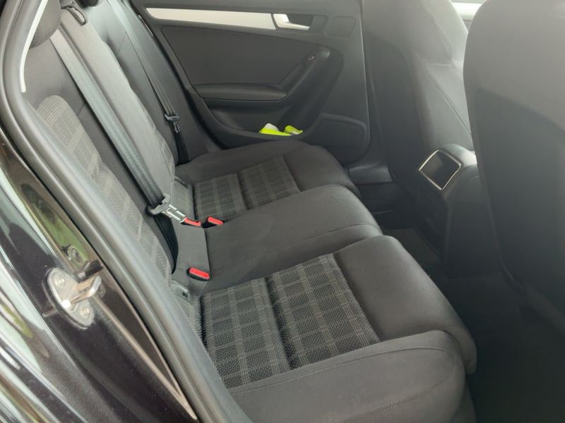 Audi A4 2.0 TDI 2015 – снимка 19
