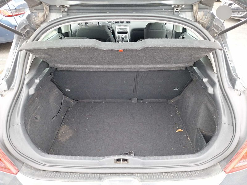 Peugeot 308 1.6 HDi Confort Pack — zdjęcie 9