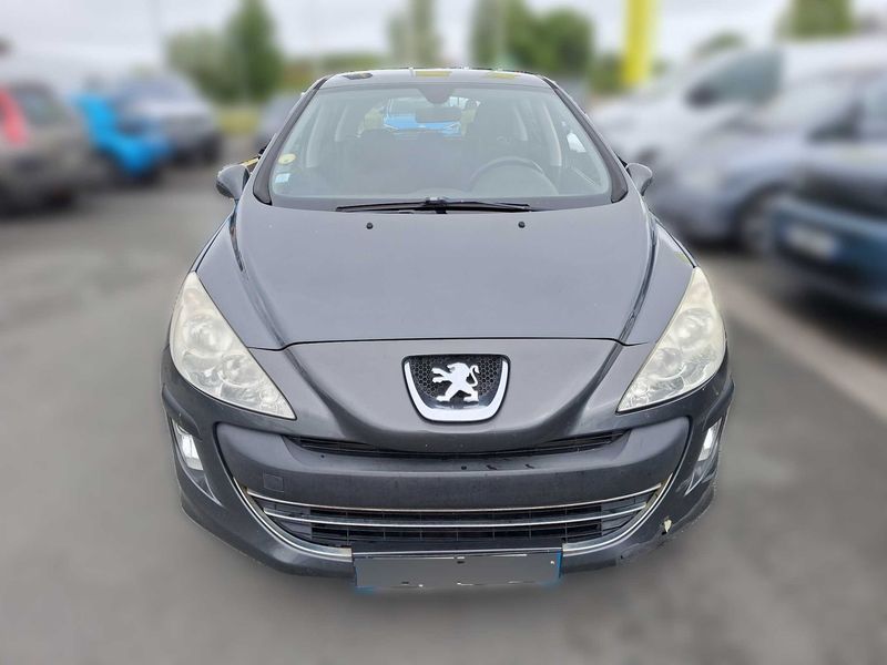 Peugeot 308 1.6 HDi Confort Pack — zdjęcie 7