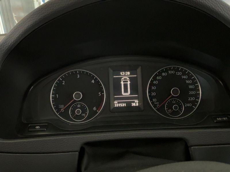 Volkswagen T5 Multivan 2.0 TDI Comfortline — zdjęcie 13