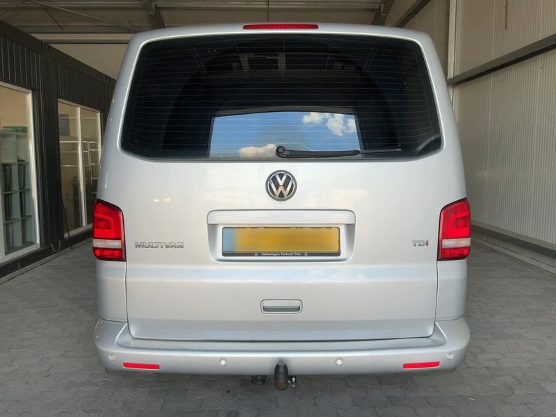 Volkswagen T5 Multivan 2.0 TDI Comfortline — zdjęcie 5