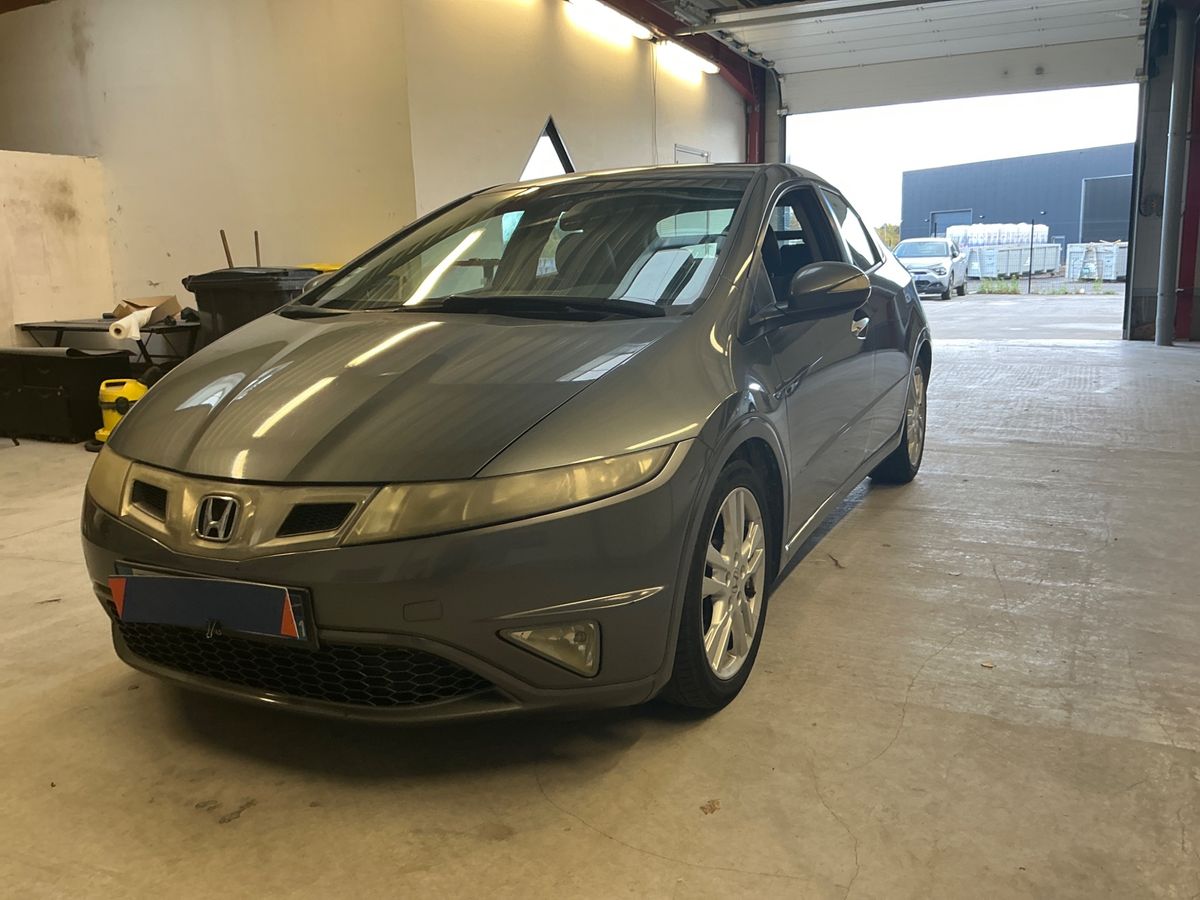 Honda Civic 2.2 CTDI Virtuose