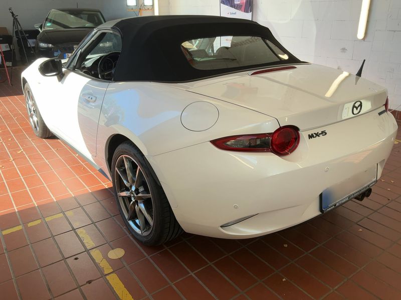 Mazda MX-5 2.0 Selection — zdjęcie 3