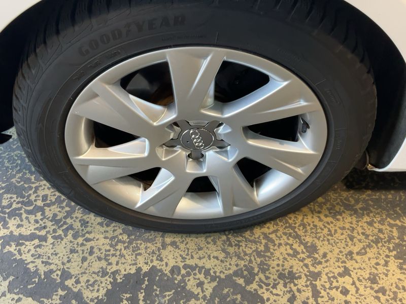 Audi A5 Sportback 2.0 TDI 2011 – снимка 9