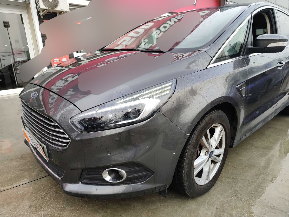 Ford S-Max d'occasion