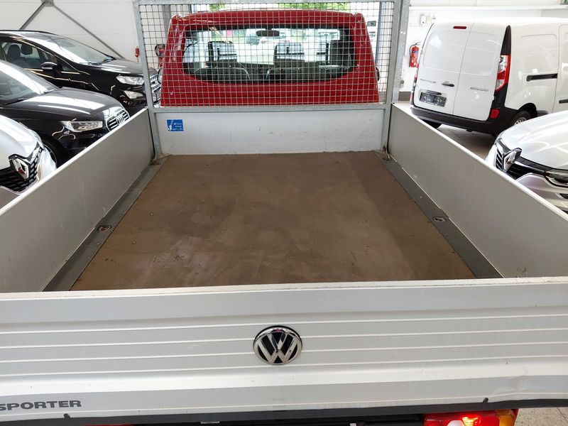 Volkswagen T6 Transporter 2.0 TDI Pritsche FWD — zdjęcie 9