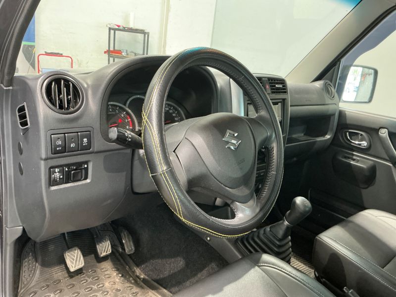 Suzuki Jimny 1.3 Basic 2016 – снимка 32