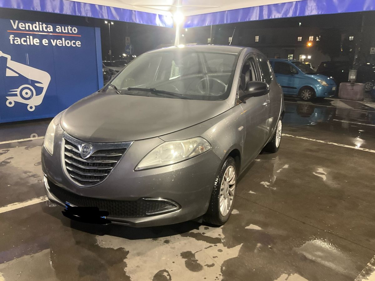 Lancia Ypsilon d'occasion