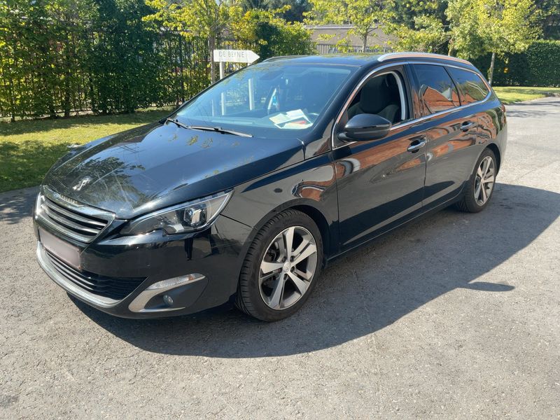 Peugeot 308 1.6 e-HDi Allure