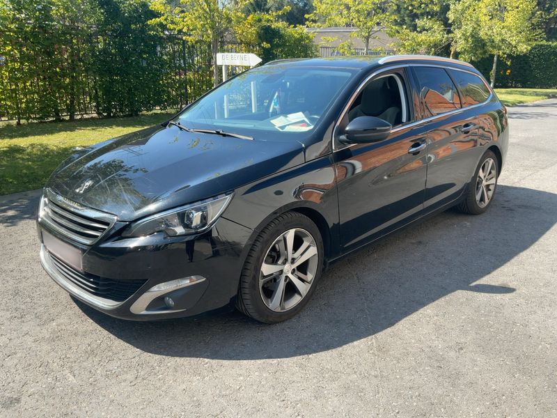 Peugeot 308 1.6 e-HDi Allure — zdjęcie 2