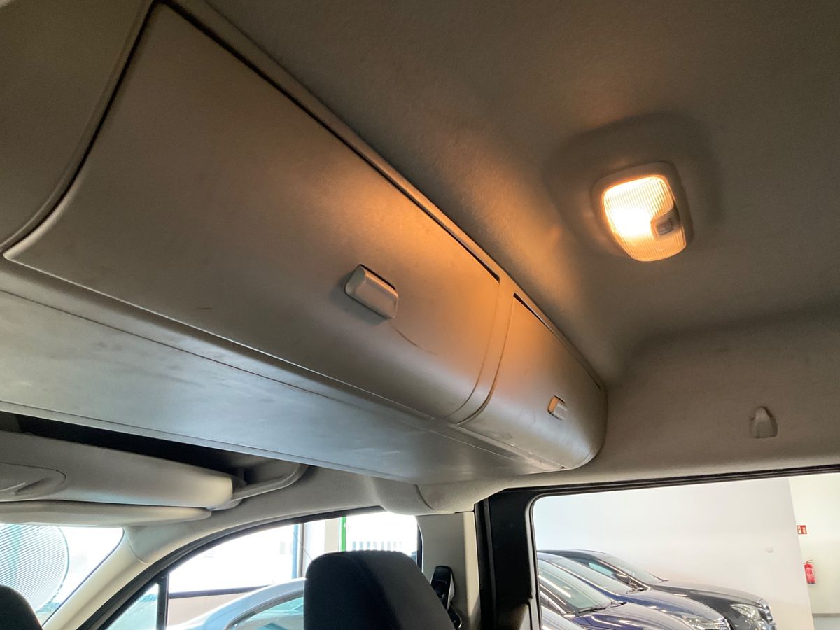 Ford Grand 2021 — photo 29
