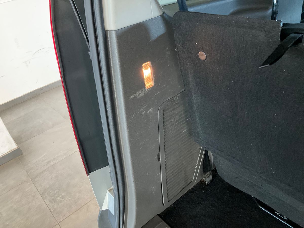 Ford Grand 2021 — photo 31
