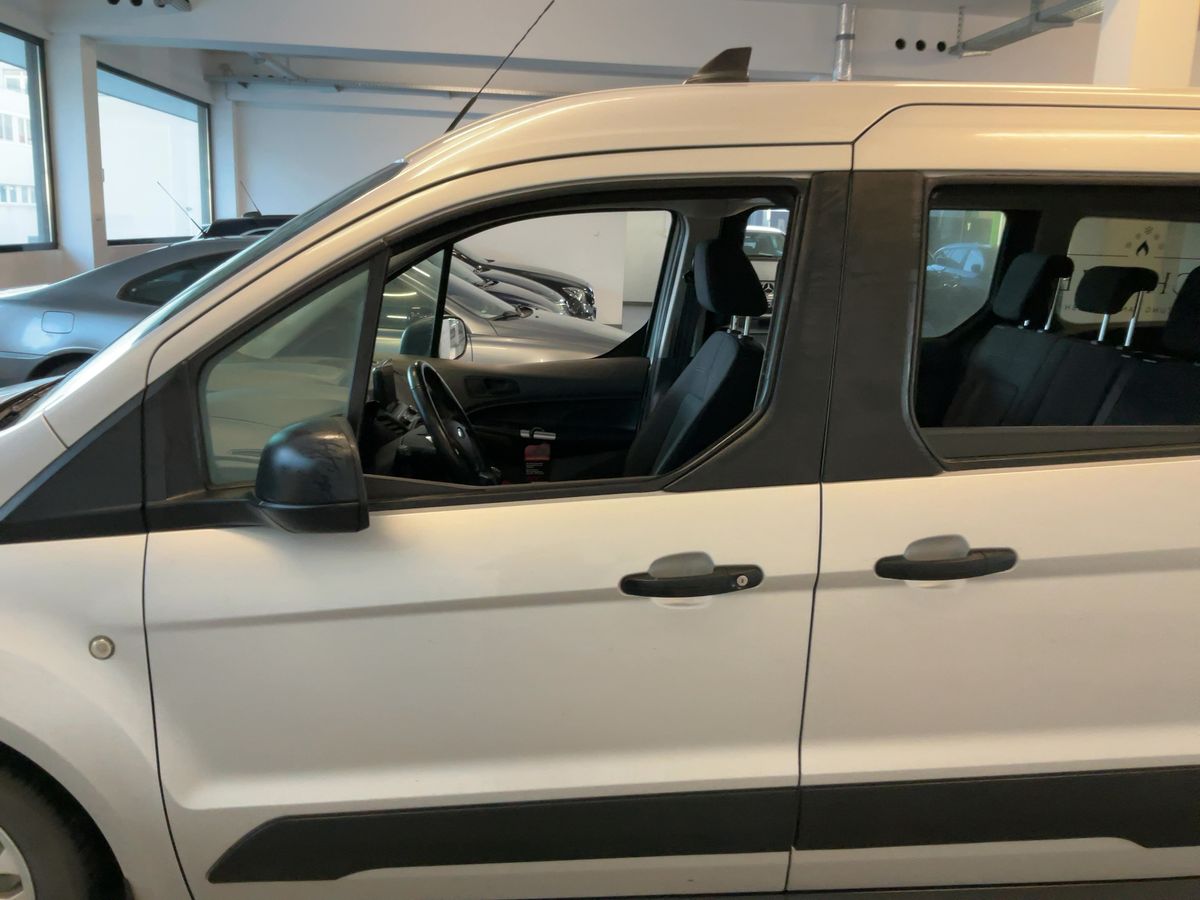 Ford Grand 2021 — photo 5