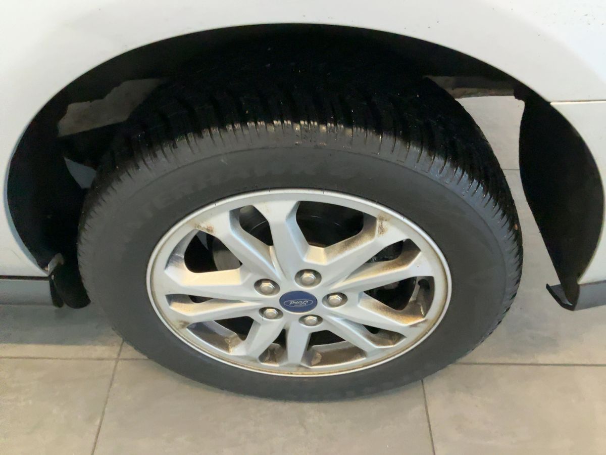 Ford Grand 2021 — photo 6