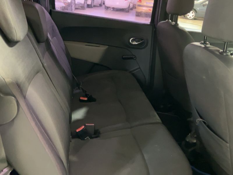 Dacia Lodgy 1.5 dCi Diesel Laureate 2013 – снимка 19