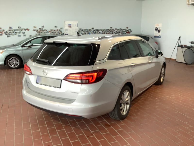 Opel Astra 1.4 SIDI Turbo Innovation 2018 – снимка 8