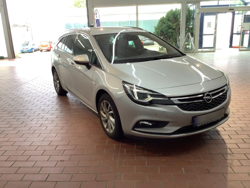 Opel Astra 1.4 SIDI Turbo Innovation 2018 – снимка 12