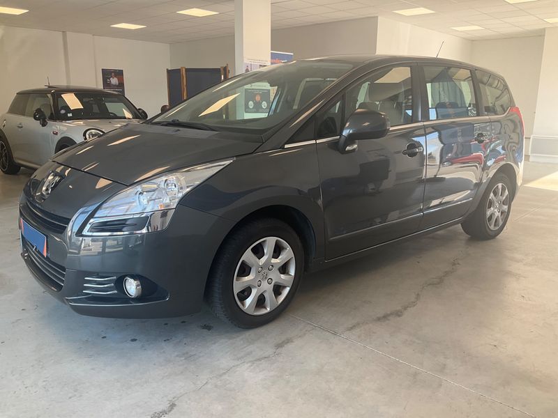 Peugeot 5008 1.6 HDi Premium