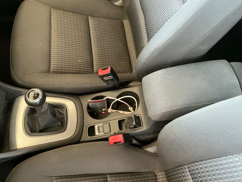 Audi Q3 2.0 TDI Ambiente 2013 – снимка 27