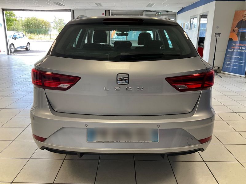Seat Leon 1.6 TDI Style Business 2019 – снимка 7