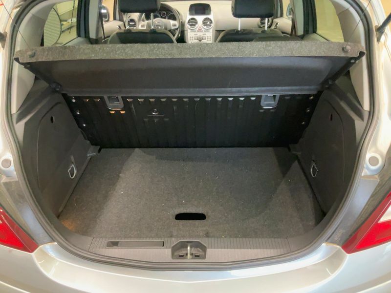 Opel Corsa 1.4 150 Jahre Opel — zdjęcie 10
