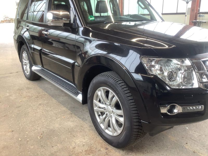 Mitsubishi Pajero 3.2 DI-D Top — zdjęcie 8
