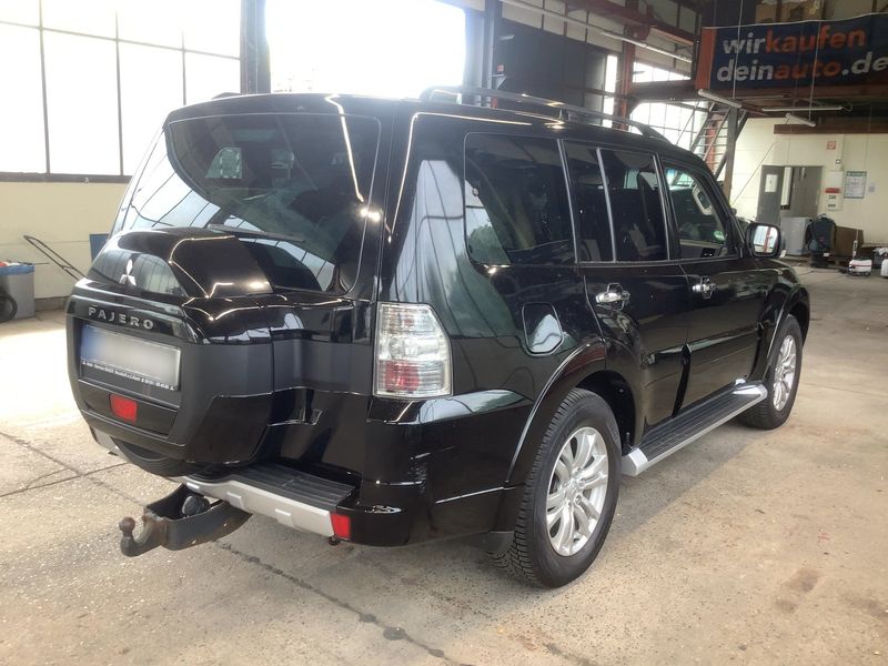 Mitsubishi Pajero 3.2 DI-D Top — zdjęcie 6