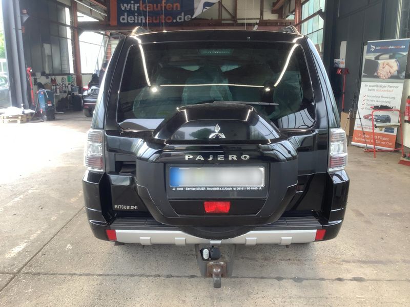 Mitsubishi Pajero 3.2 DI-D Top — zdjęcie 5