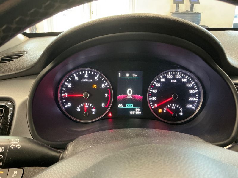 Kia Rio 1.0 TGDI Mild-Hybrid Style — zdjęcie 13