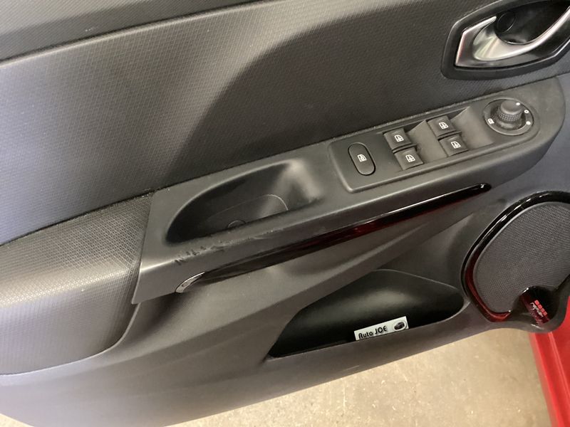 Renault Clio 0.9 Energy Luxe 2015 – снимка 23