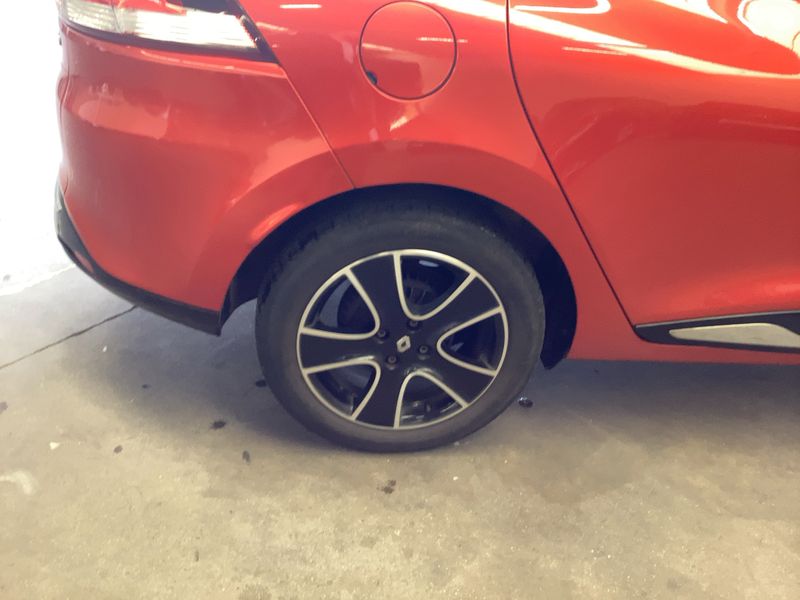 Renault Clio 0.9 Energy Luxe 2015 – снимка 9