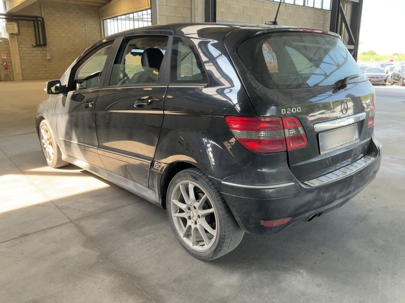 Mercedes-Benz B-Klasse B 200 CDI Standard — zdjęcie 3