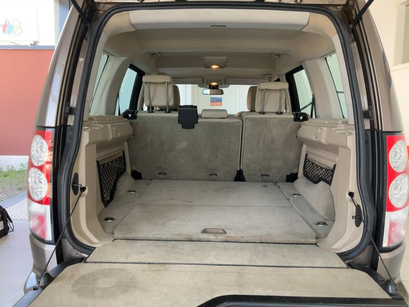 Land Rover Discovery 4 2.7 Td V6 TDV6 SE — zdjęcie 10
