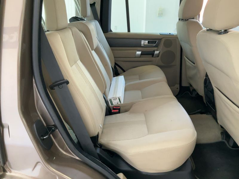 Land Rover Discovery 4 2.7 Td V6 TDV6 SE — zdjęcie 14