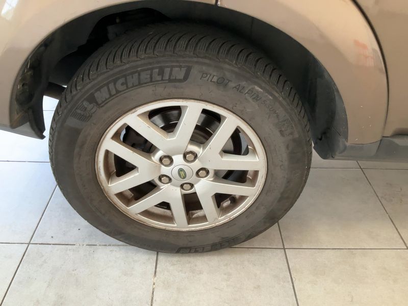 Land Rover Discovery 4 2.7 Td V6 TDV6 SE 2010 – снимка 9