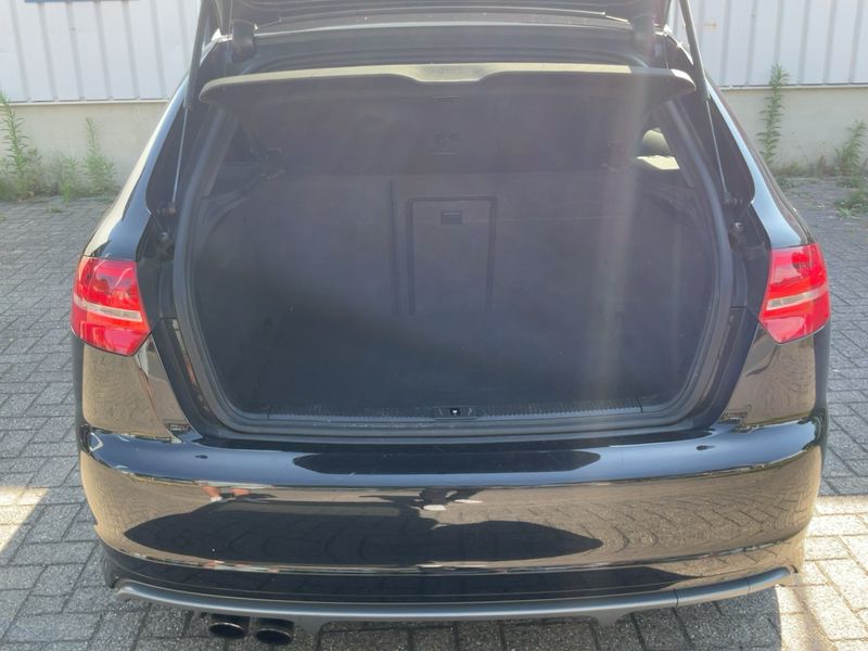 Audi S3 Sportback 2.0 TFSI quattro — zdjęcie 10