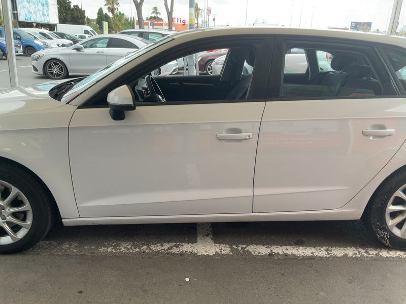 Audi A3 Sportback 2.0 TDI Business 2016 – снимка 4