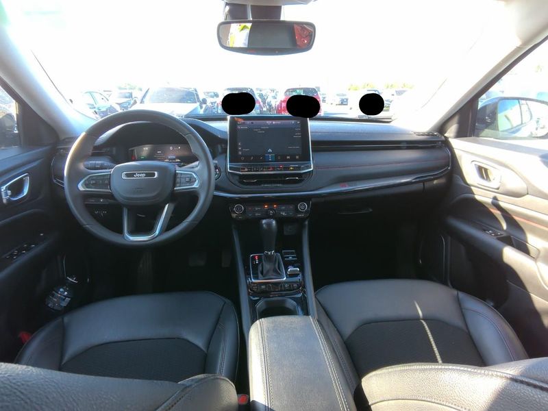 Jeep Compass 1.3 4xe Plug-in Hybrid Trailhawk — zdjęcie 10