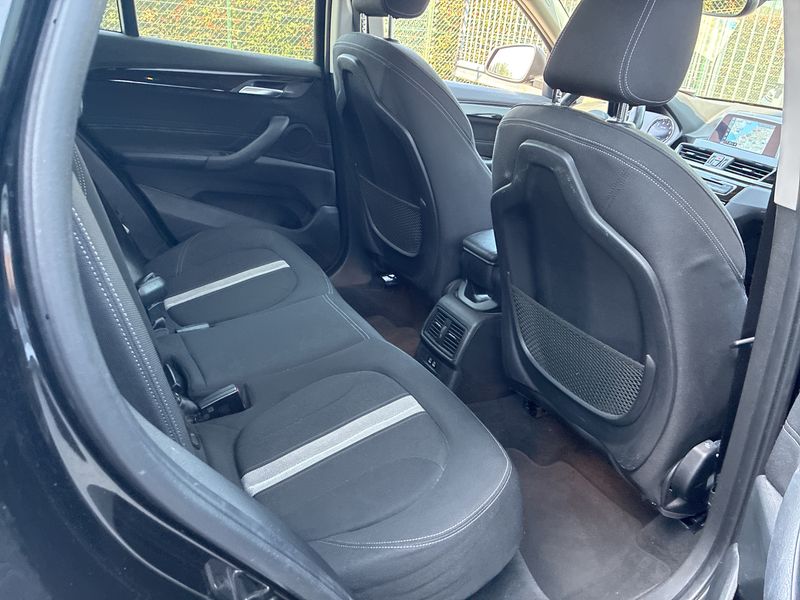 BMW X1 sDrive 18i Sport Line 2018 – снимка 14