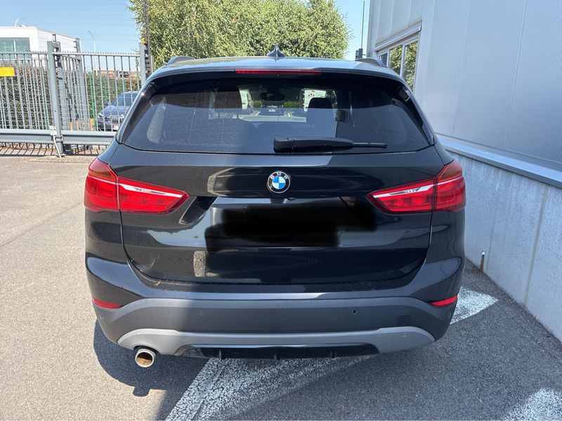 BMW X1 sDrive 18i Sport Line 2018 – снимка 4