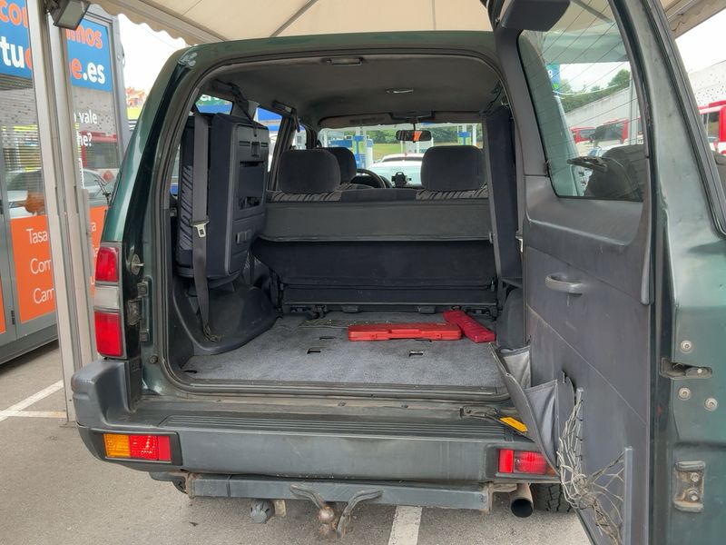 Toyota Land Cruiser 3.0 Turbodiesel GX — zdjęcie 10