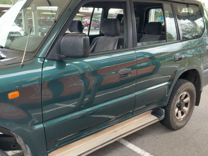 Toyota Land Cruiser 3.0 Turbodiesel GX — zdjęcie 4