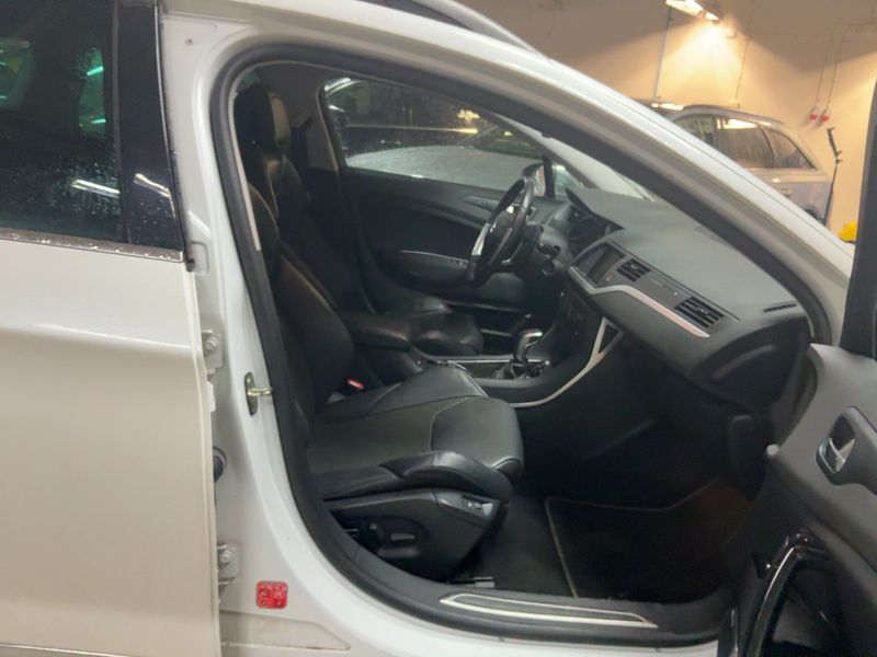 Citroen C5 Cross Tourer 2.0 Blue-HDi — zdjęcie 11