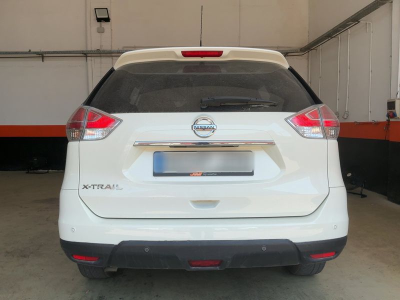Nissan X-Trail 1.6 dCi 360 4x4 — zdjęcie 5