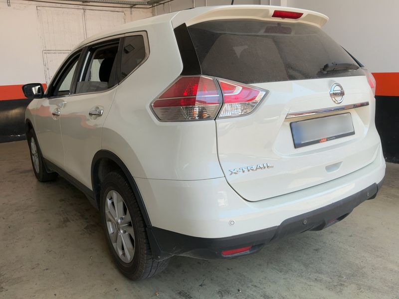 Nissan X-Trail 1.6 dCi 360 4x4 — zdjęcie 3