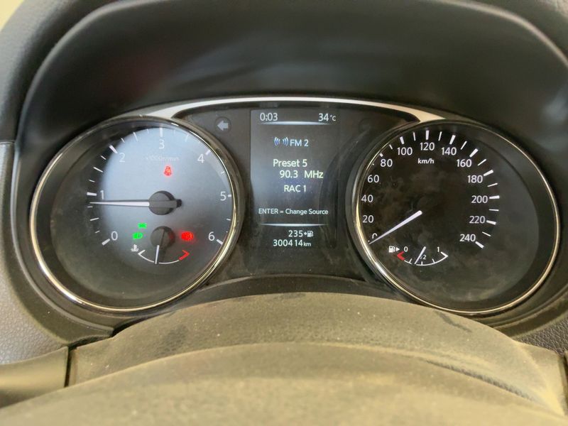 Nissan X-Trail 1.6 dCi 360 4x4 — zdjęcie 13