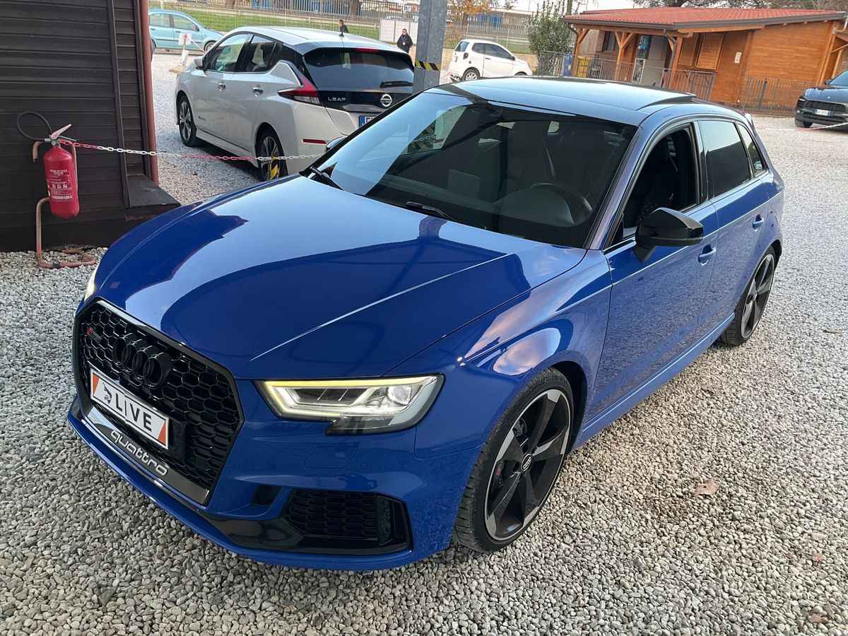 Audi RS 3 Sportback 2.5 TFSI quattro
