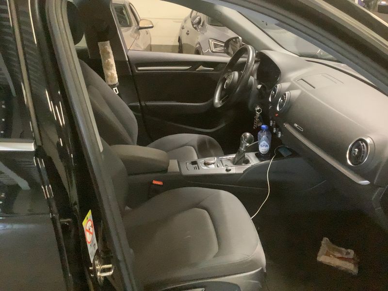 Audi A3 Sportback 1.6 TDI — zdjęcie 11