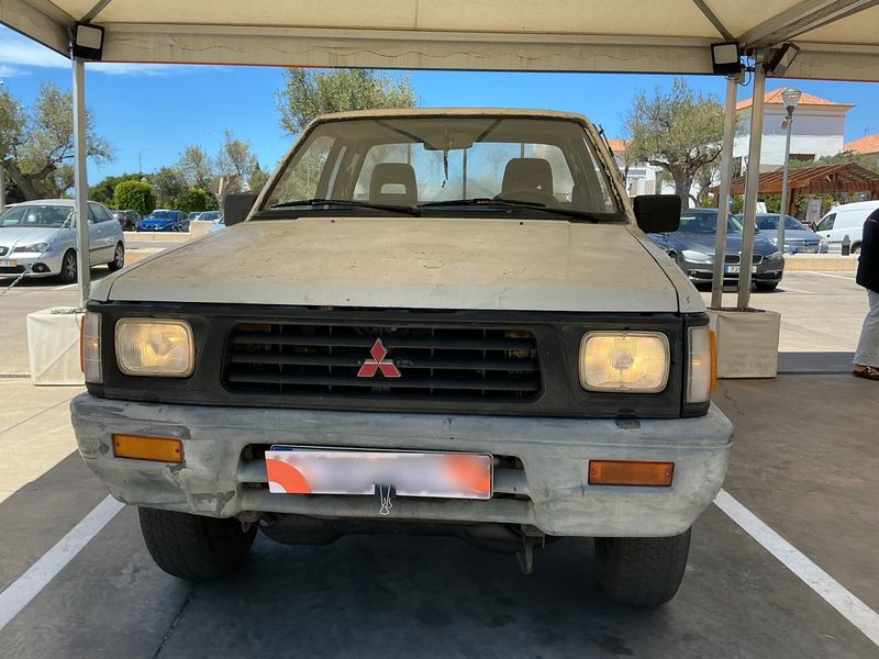Mitsubishi L 200 2.5 Turbodiesel 2500 TD — zdjęcie 9