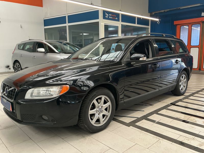 Volvo V70 2.0 — zdjęcie 1